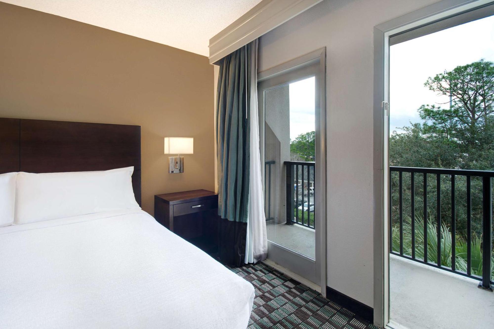 เอ็มบาสซี่ สวีทส์ แจ็คสันวิลล์ เบย์มีโดว์ Hotel แจ็กสันวิลล์ ภายนอก รูปภาพ